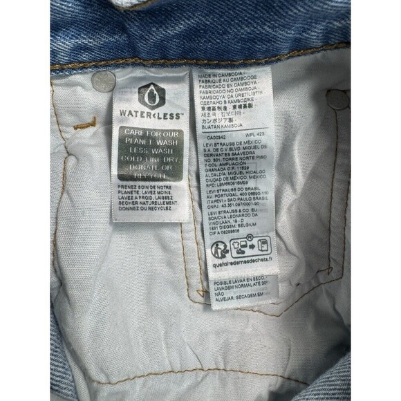 Levis 501 xx Distressed Jeans Womens 26x30 Blue Light Wash Button Fly Denim - Picture 5 of 13